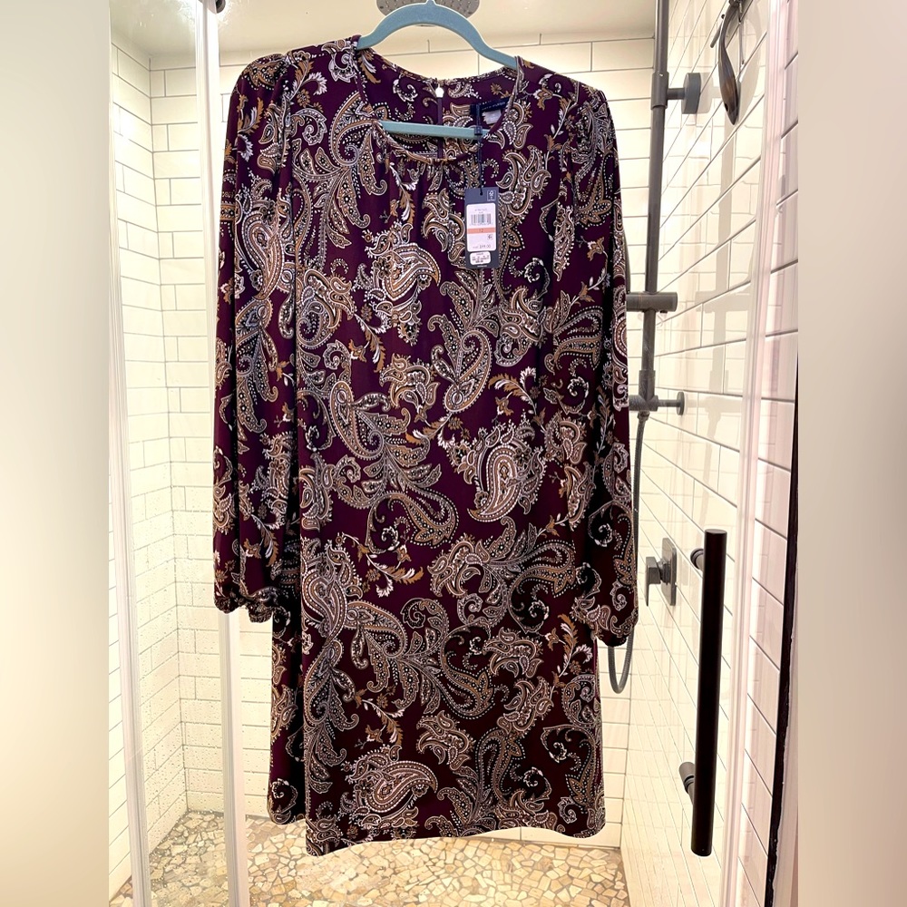 NWT Dress can be worn for work or a night out